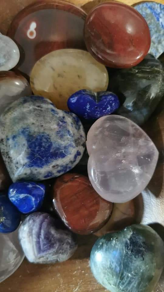 It is believed that crystals act as conduits for healing- allowing positive, healing energy to flow into the body while negative, disease-causing energy flows out. Crystal healing offers excellent stress relief and is particularly useful for people who suffer from migraines, insomnia, panic attacks, pain, stiff joints, digestive disorders, and chronic or severe illnesses such as cancer that require long-term support. It has also been found to be helpful in infertility and behavioural disorders. At an emotional level, crystal healing can stabilise moods and enhance self-esteem. At a mental level, it induces clarity and enhances focus. This is a beautiful treatment. The energy feels a little like reiki and as reiki you are fully clothed. On a warm and cosy bed, you are surrounded with healing crystals. I put a placement of crystals on your chakras and anywhere I feel drawn too. Different crystals help to healing in different ways or different ailments. Removing negative energy and then replacing it with positive energy, rebalancing your chakra system you will leave feeling rebalanced, very relaxed, healed, at peace.